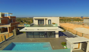 Lux Modern Villa in Campoamor.    Ref:0050