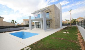 Lux Villa in La Zenia.     Ref:ks0071