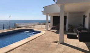 Amazing 1st Line Villa with Private Pool in Torrevieja.  Ref:ks2194