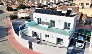 Large Modern Villa with Pool near the Golf in Quesada. Ref:ks2877
