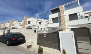 REDUCED!!! Modern South Facing  Semi-Detached Villa with Pool in Villamartin/ Playa Flamenca. Ref:ks3958