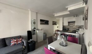 Bargain! Central Renovated Apartment in Torrevieja. Ref:ks4400