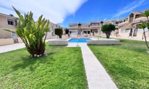 OFFER! Great Condition Penthouse in Villamartin. Ref:ks4533