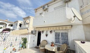OFFER! Great Townhouse in Cabo Roig. Ref:ks4576