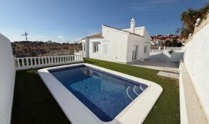OFFER! Fully Renovated Villa with Private Pool in Villamartin. Ref:mks4613