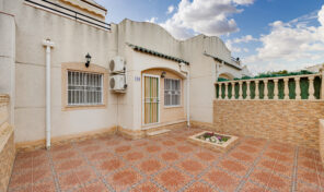 OFFER! Good Condition Townhouse in Los Altos. Ref:ks4715