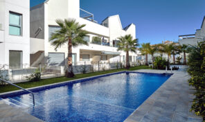 OFFER! Modern Top Floor Bungalow with Solarium near Beach in Torrevieja. Ref:ks4721