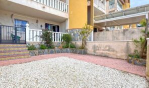 Bargain! Ground Floor Bungalow with Large Garden in Villamartin. Ref:ks4712