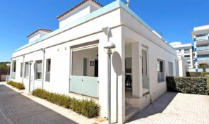 BARGAIN! Modern Quad Villa priced as apartment in Los Dolses/ La Zenia. Ref:ks4790