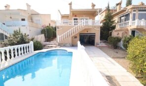 Opportunity! Large Villa with Garage and Pool in Los Balcones/ Los Altos. Ref:ks4755