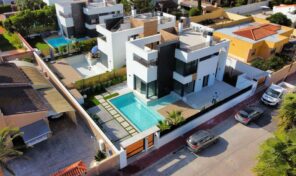 LUXURY Modern Villa with Private Pool in Torreta Florida, Torrevieja. Ref:ks4953