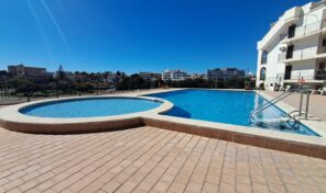 Bargain! Lovely Apartment in Heart of La Zenia. Ref:ks5099