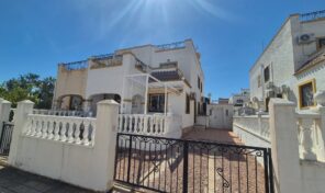 OFFER! Lovely Semi Detached Villa in Los Altos. Ref:ks5151