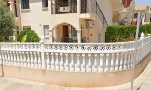 OFFER! Lovely Corner Ground Floor Bungalow next to La Zenia Boulevard. Ref:mks5196