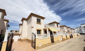 OFFER! South Facing Quad Villa in Playa Flamenca/ Villamartin. Ref:ks5254