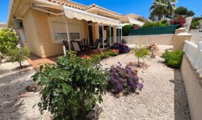 Great One Level South Facing Villa in Villamartin. Ref:ks5274