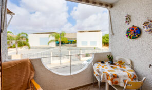 Investment! 3 bed Bungalow only 250 from the Beach in Torrevieja. Ref:ks5300